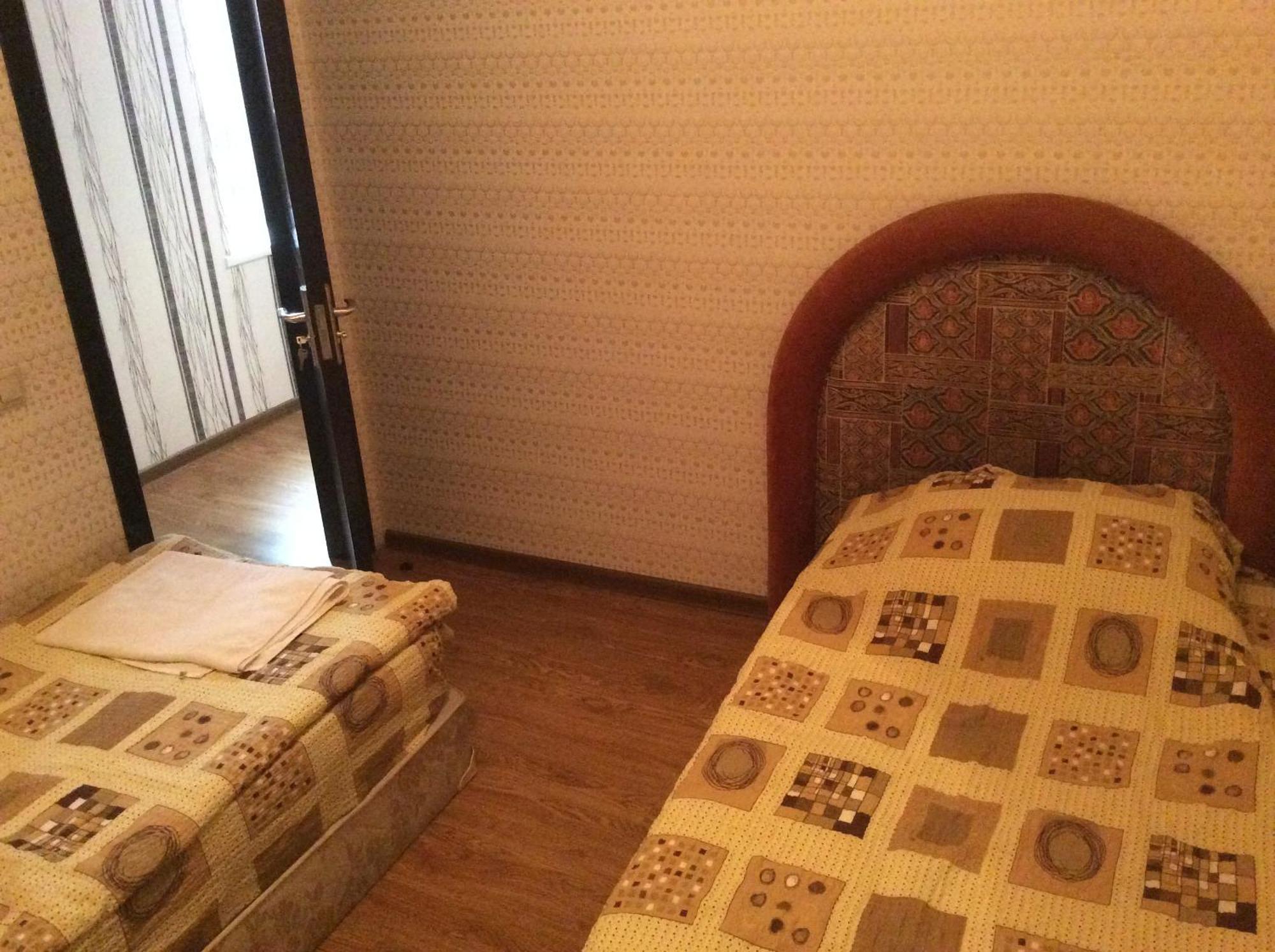 Studio Lermontov Street Tbilisi ภายนอก รูปภาพ